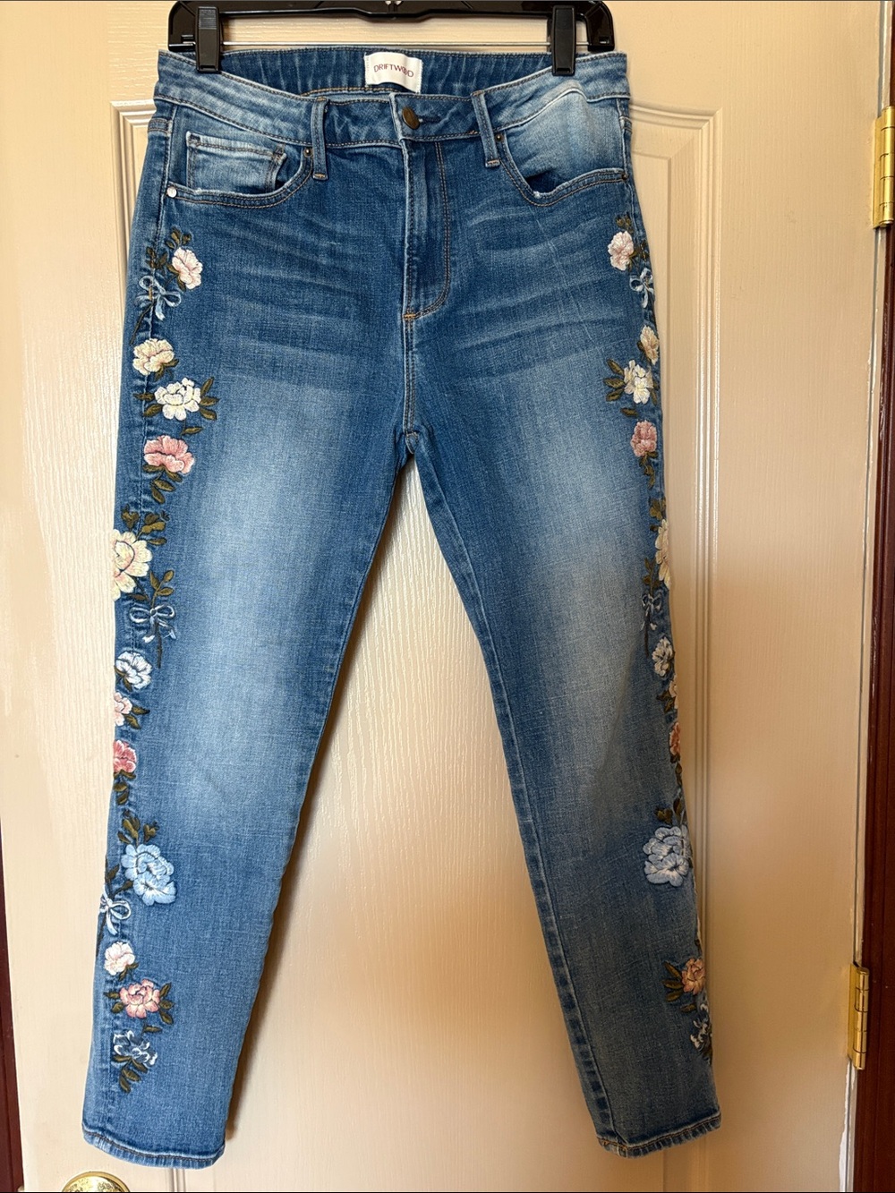 DRIFTWOOD Jeans with Side Floral Embroidery